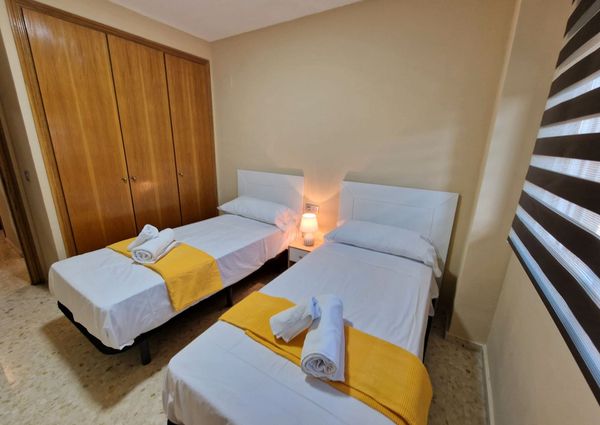 Apartamento de alquiler en Avenida Miguel Hernández, 10, Centro Urbano