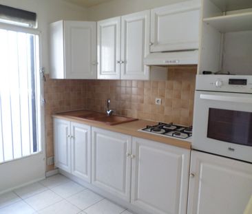 Location Appartement 4 pièces 81m² MONTPELLIER 34000 - Photo 6