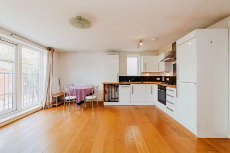 1 Bedroom 1 Bathroom - Photo 5