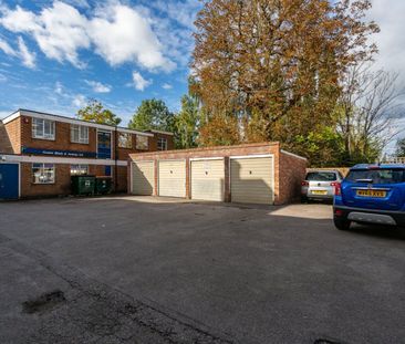 Bishopsford Road, Morden, SM4 - Photo 5