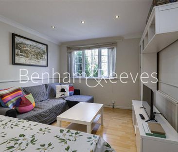3 bedroom terraced house to rent - Photo 2