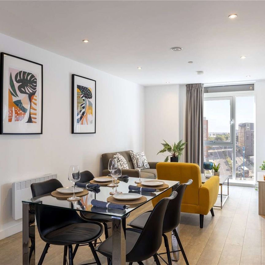 1 BED 1 BATH APARTMENT | AVAILABLE NOW | LAST UNITS | PARKING AVAILABLE | PRIME LOCATION | 24-HOUR CONCIERGE | RESIDENTS GYM - Photo 1