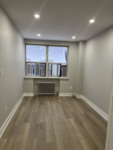 For Lease - 1689 Victoria Pk Avenue Unit# 209, Toronto, Ontario - Photo 2