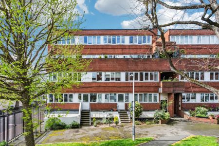 2 bedroom flat in Banbury Street - Photo 4