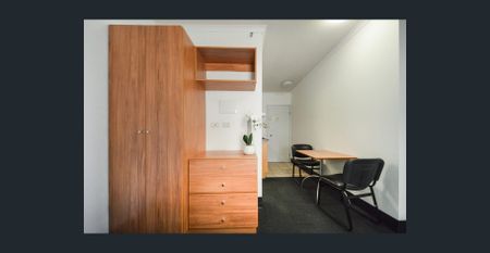 Ideal for Students or Professionals, Furnished and includes bills. - Photo 3