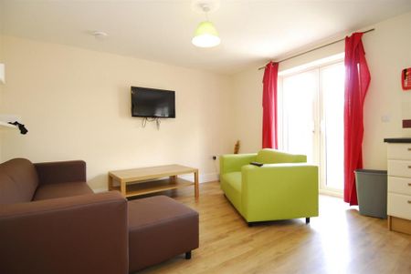 5 bedroom house to rent - Photo 3