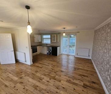 Bishopston Road, Caerau, Cardiff, CF5 - Photo 3