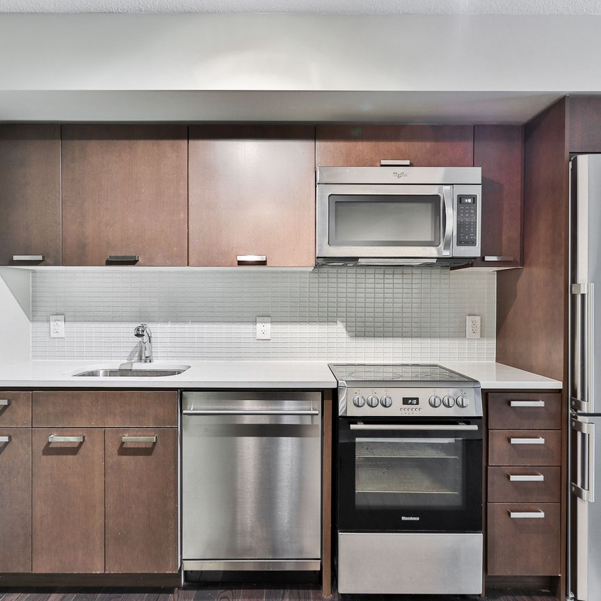 For Lease - 295 Adelaide Street Unit# 812, Toronto, Ontario - Photo 1