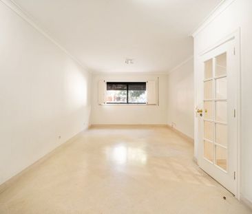 3 Bedroom Apartment, Cascais - Photo 5