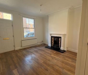 2 Bed Terraced House, Evelyn St, NG9 - Photo 1