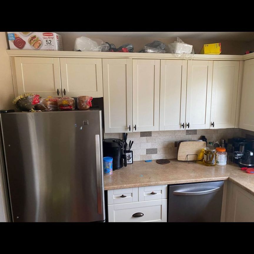 For Lease - 10 Angus Road Unit# 73, Hamilton, Ontario - Photo 1