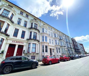 Studio to rent - Photo 6