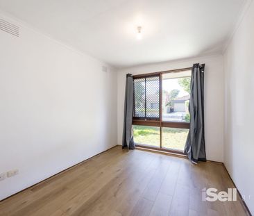 Fresh, Convenient Living in Noble Park - Photo 1