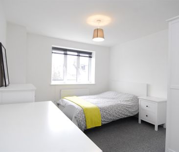 Belgrave Manor, Apt 12, Plymouth - Photo 3