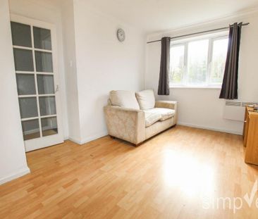 1 bedroom ground floor flat to rent - Photo 6