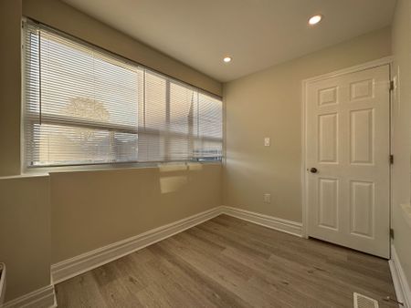 For Lease - 151 Dynevor Road Unit# Main, Toronto, Ontario - Photo 3