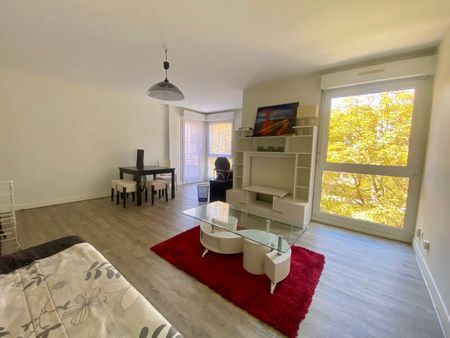 Location Appartement 2 pièces 59m² ORLEANS 45000 - Photo 4