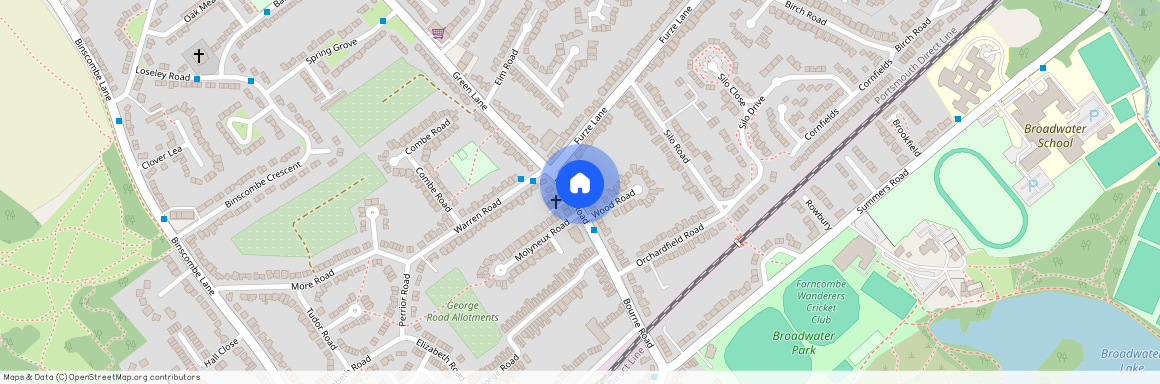 3 bedroom Detached Bungalow in Farncombe