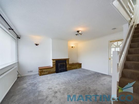 3 bedroom semi-detached house to rent - Photo 1