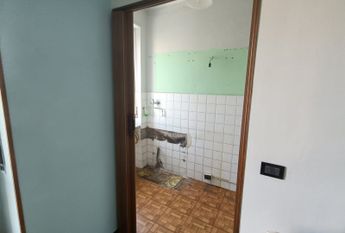 Don Bosco – affittasi bilocale in Via Capua