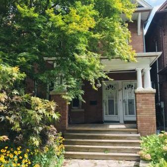 High Park Village-3BED 1BATH Detached house near BloorSt&IndianRd - Photo 4