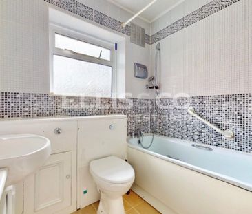 Whitton Avenue East, UB6, Greenford - Photo 6