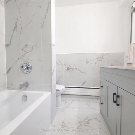 For Lease - 125 Shelborne Avenue Unit# 2, Toronto, Ontario - Photo 5