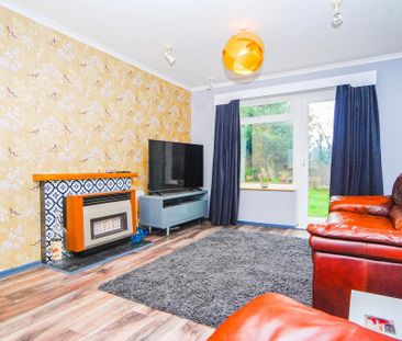 3 bedroom detached bungalow to rent - Photo 6