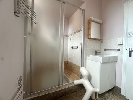 Location Appartement 3 pièces 72m² BEAUMONT 63110 - Photo 4