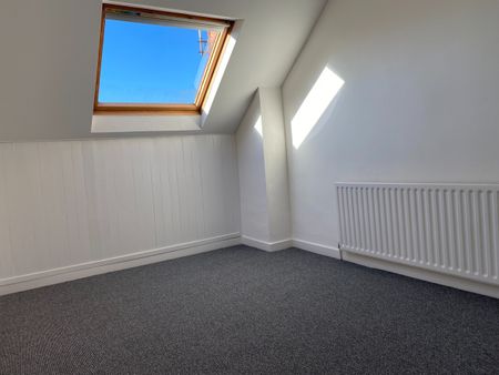 3 Bed Terraced House, Leonard Street, NG6 - Photo 5