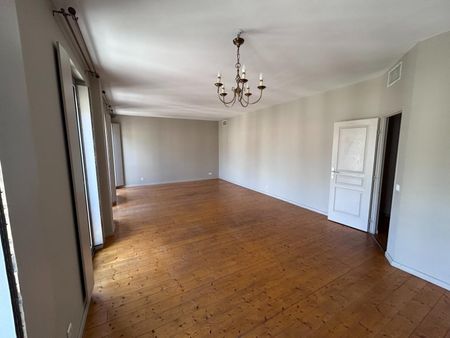 « AVIGNON IM - APPARTEMENT T5 130.37M² » - Photo 3