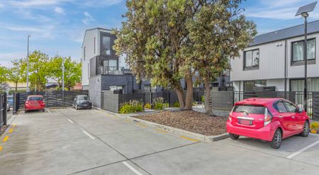 Walk to The City - Photo 5