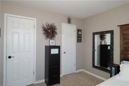 For Lease - 33 Boulder Crescent Unit# Main, Guelph, Ontario - Photo 4