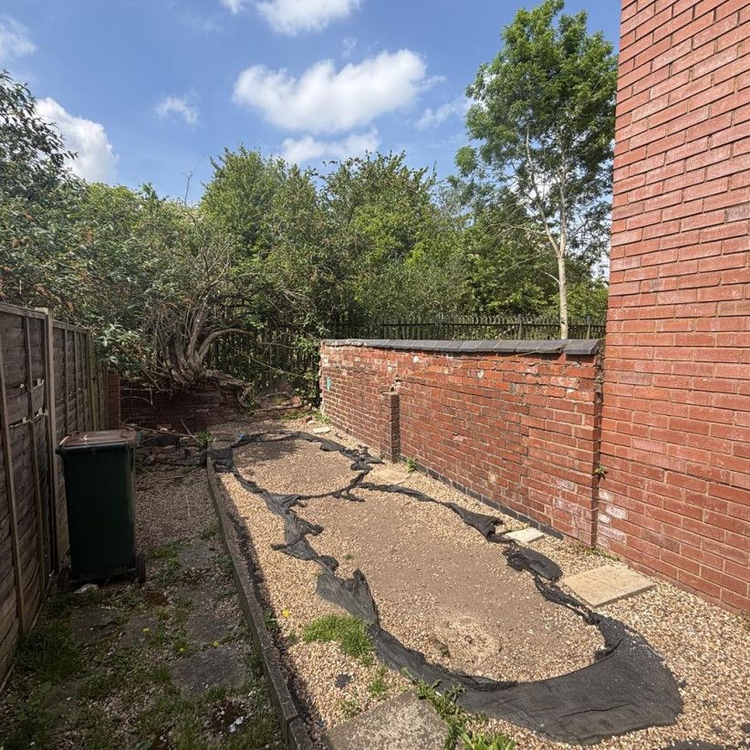 3 bedroom house - terraced to rent - Photo 1