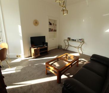 2 bedroom ground floor flat to rent - Photo 1
