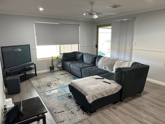 High Wycombe - Photo 1