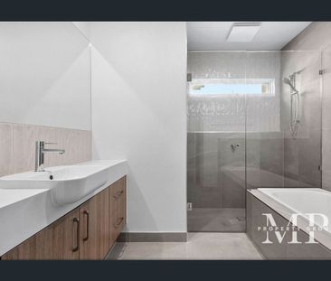 Award Winning Coastal Home - Photo 5