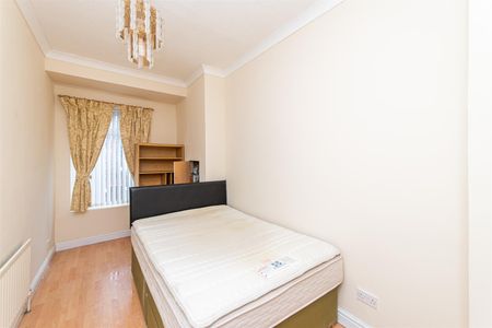 Stratford Road, Heaton, Newcastle Upon Tyne - Photo 5