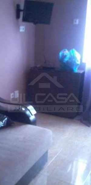 Garsoniera, Pacurari, cu AC - Photo 1
