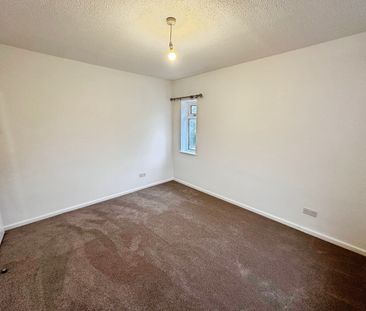 Vulcan Drive, Lincoln, Scampton - Photo 2