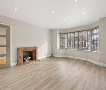 5 bedroom detached house to rent - Photo 2