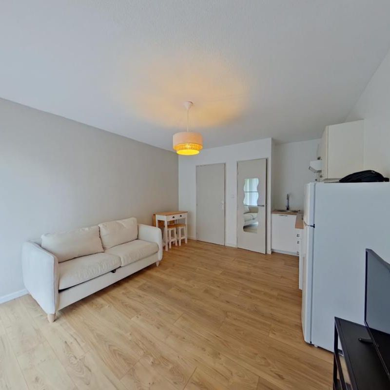 Location Appartement 1 pièce 23m² POITIERS 86000 - Photo 1