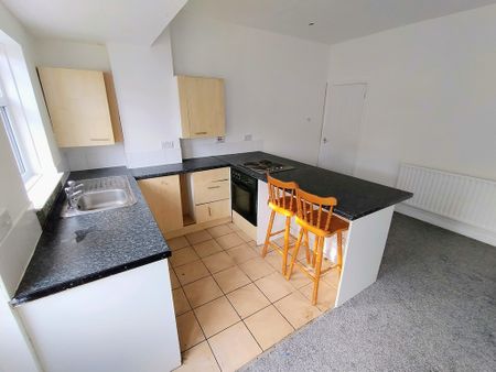 Burleigh Road, Penn Fields, Wolverhampton - Photo 2