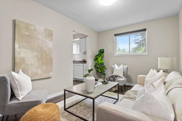 For Lease - 929 Southdown Drive Unit# Upper, Oshawa, Ontario - Photo 1