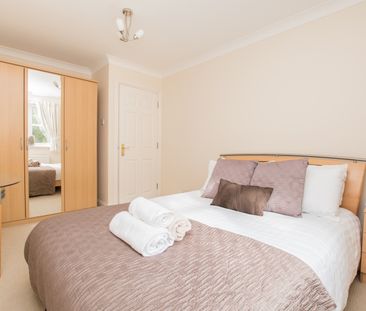 Sandown Court, Worth, Crawley, RH10 - Photo 1