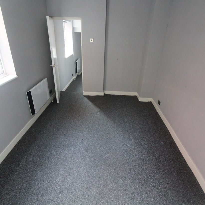 1 bedroom flat - ground floor to rent - Photo 1