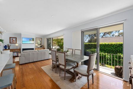 52 Grayson Street, Hackett ACT 2602 - House For Rent | Domain - Photo 2