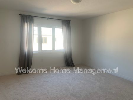 $2,495 / 3 br / 2.5 ba / Spacious 3-Bedroom, 2.5-Bathroom Newly Built Home in Thorold - Photo 5
