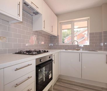2 bedroom terraced house to rent - Photo 5
