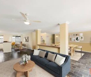 Low Maintenance Secure Home - Photo 3